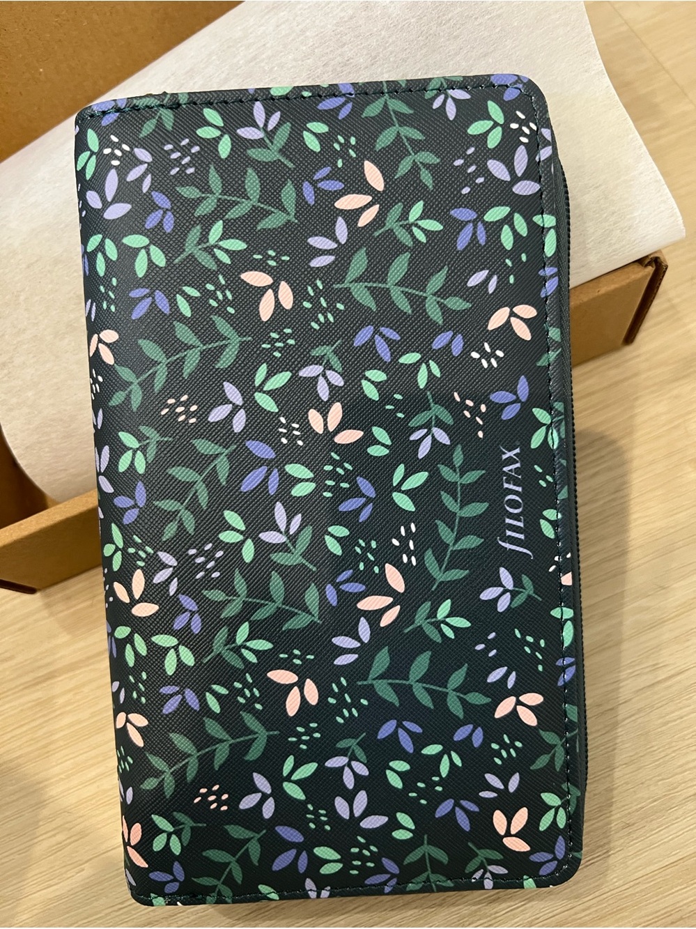 Filofax Garden personal compact zip organizer